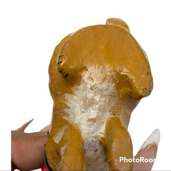 Adorable Paper mache Hand made Bunny with Holly Berry - Picture 3 of 3